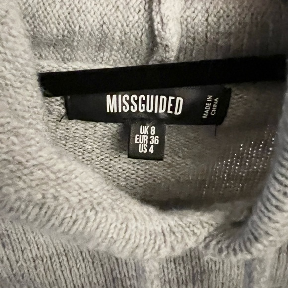 MISSGUIDED Cropped Grey Sweater - Picture 3 of 3